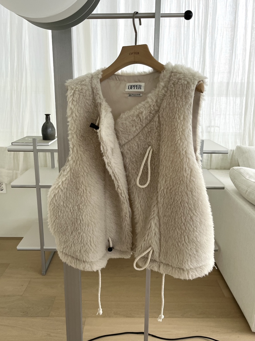 NYLON東大門㊣實拍女士新款人氣職業熱賣休閑時尚推薦馬甲羊毛NYLON馬甲圖色1