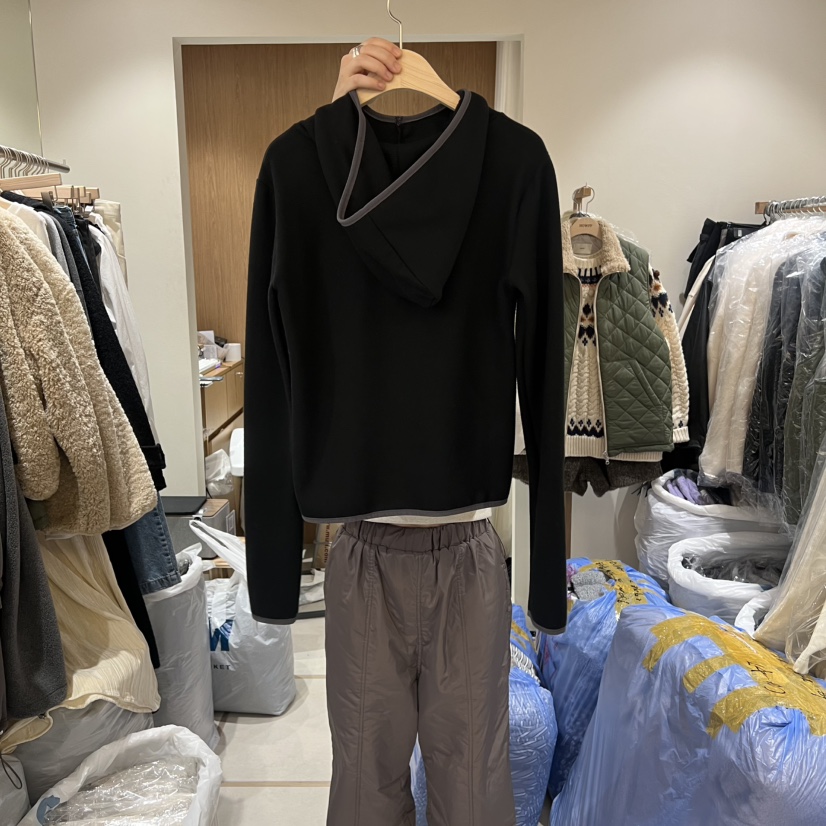 HOWFF東大門㊣直郵女裝新品休閑職業時尚25秋冬長袖T恤連帽衫HOWFF長袖T恤