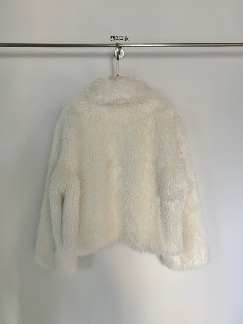 VERGAMOT韓國代購㊣女裝新款推薦25秋冬熱賣休閑時尚短款大衣VERGAMOT短款大衣