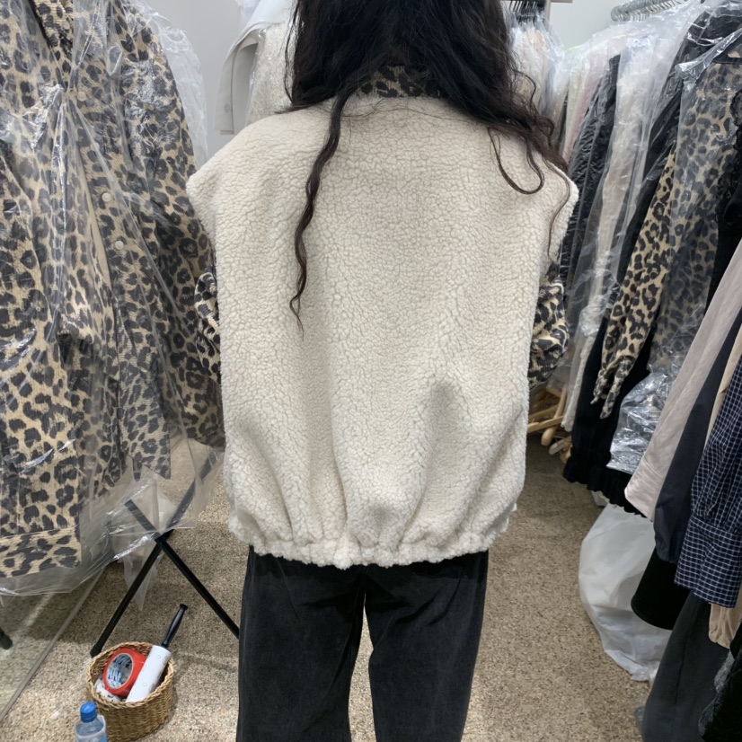 A東大門㊣代購女士新品真品推薦休閑人氣職業25秋冬馬甲抓絨A STORE馬甲