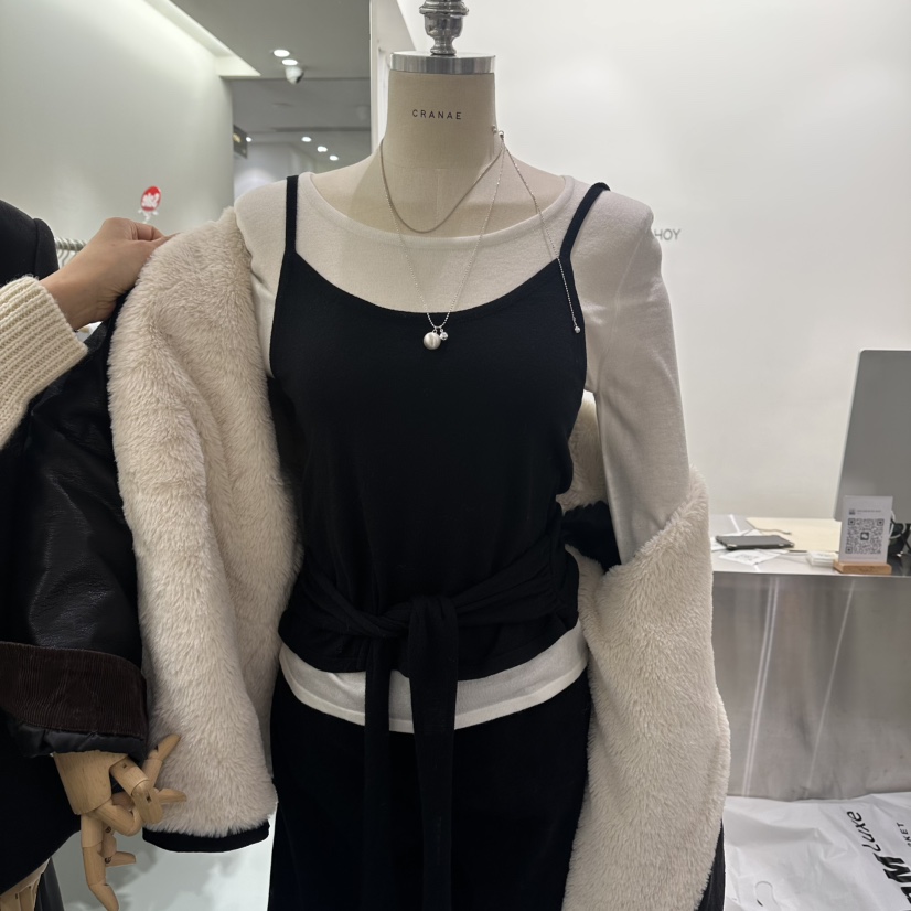 AHOY韓國代購㊣女士新款人氣真品時尚推薦熱賣25秋冬休閑套裝AHOY套裝圖色2