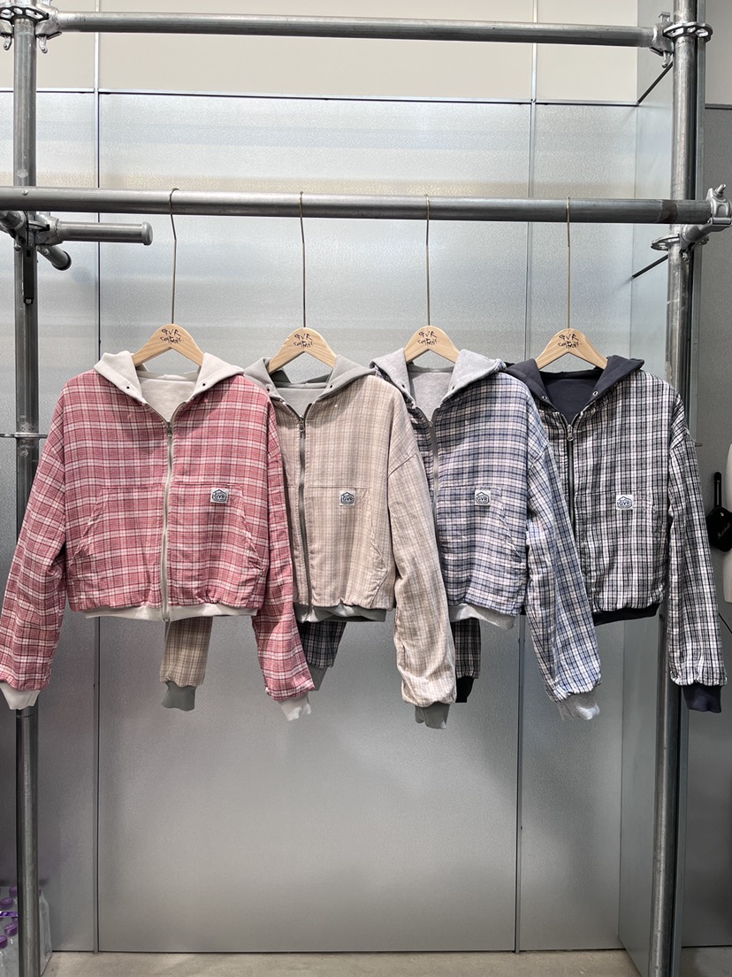 GVR COMPANY東大門㊣實拍女士新品熱賣夾克連帽拉鏈衫里外穿格紋GVR-COMPANY夾克