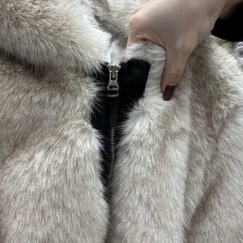 AT THE END東大門㊣代購女裝新款真品熱賣休閑人氣短款大衣AT THE END短款大衣