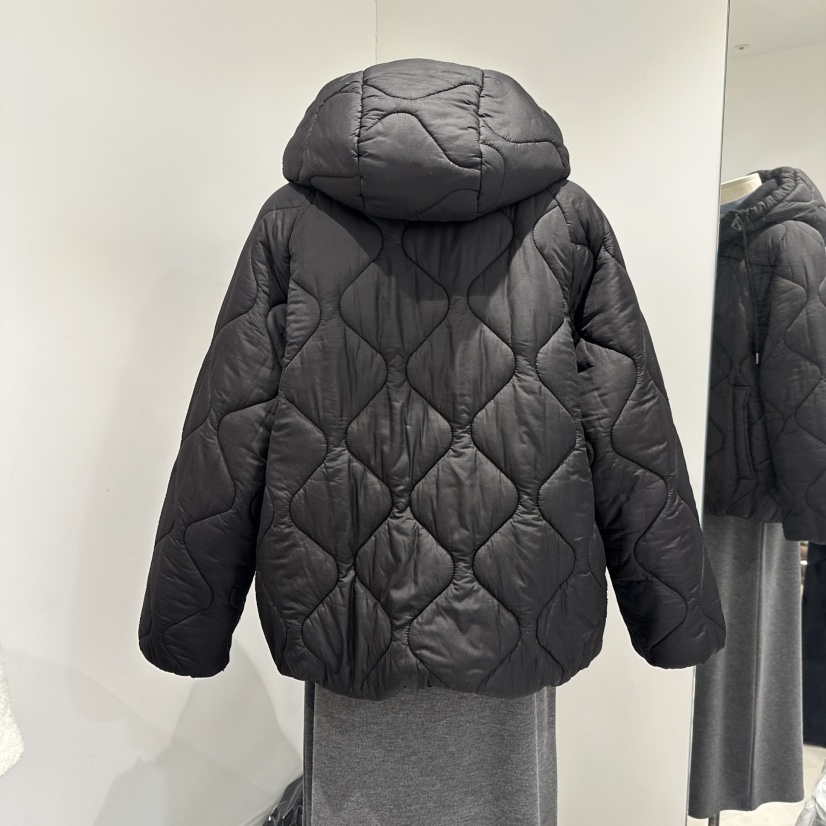 IRVINE東大門㊣代購女士新品真品熱賣時尚25秋冬推薦短款棉服IRVINE短款棉服