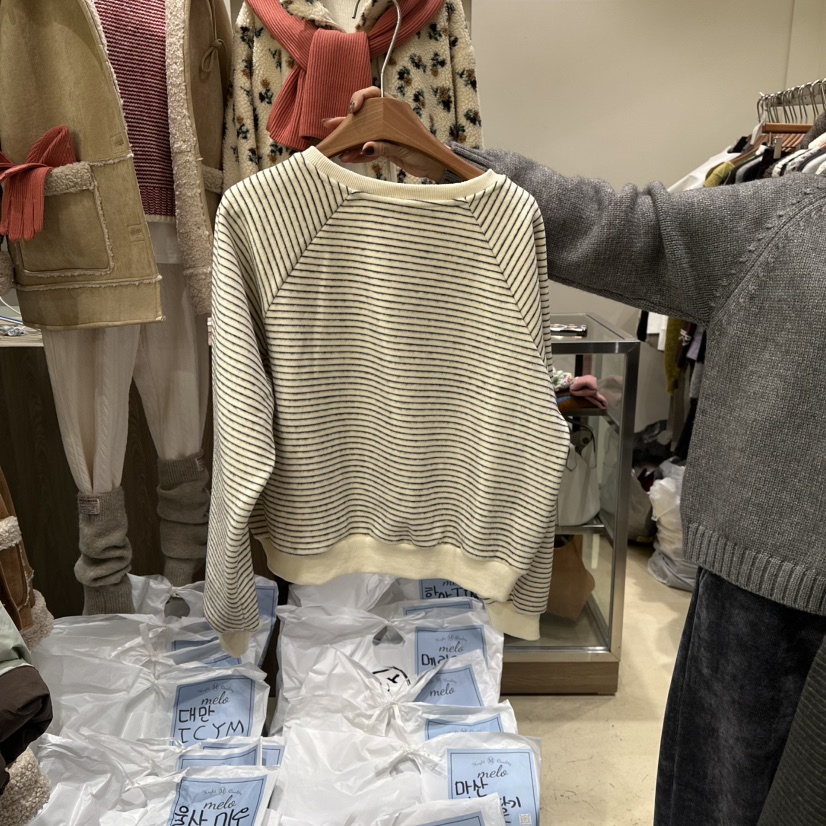 MELO韓國直郵㊣女士新款時尚人氣休閑熱賣職業25秋冬衛衣加絨MELO衛衣