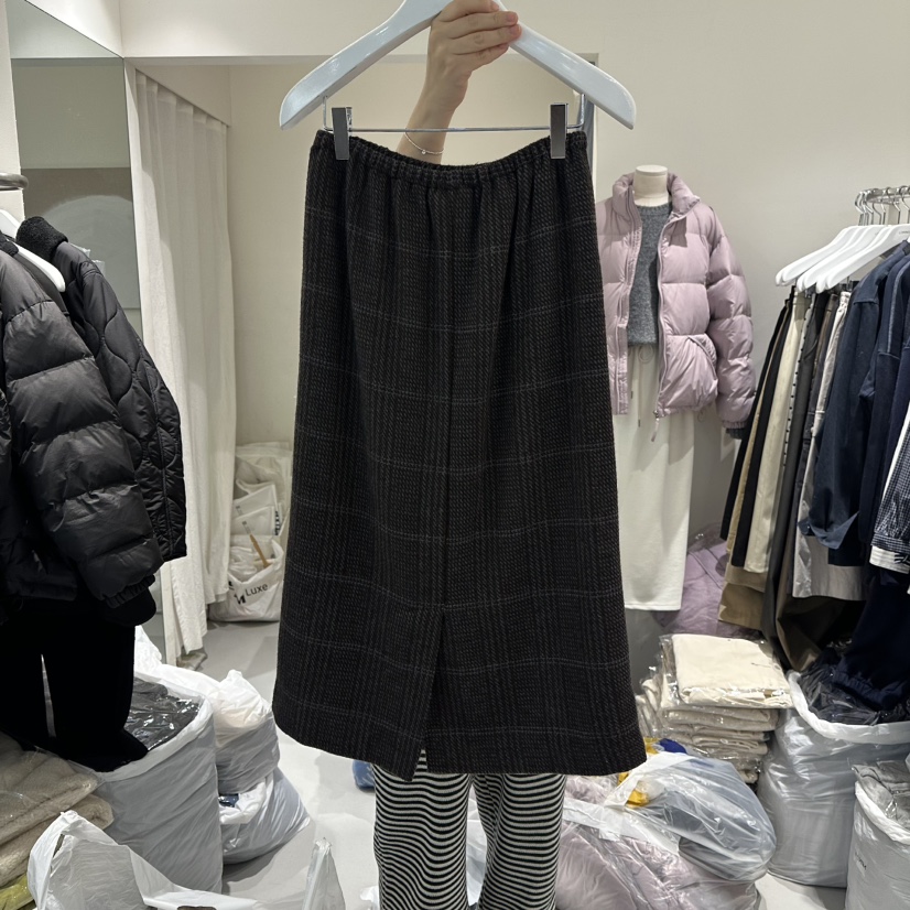 LORING RE I東大門㊣直郵女士新款熱賣真品職業人氣推薦長裙LORING RE-I/BARE長裙