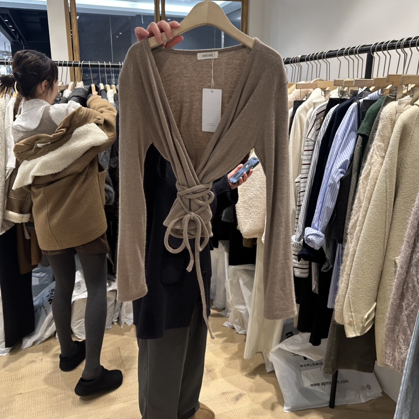 OVERTAKE東大門㊣直郵女士新品休閑真品25秋冬熱賣時尚針織衫OVERTAKE針織衫圖色1