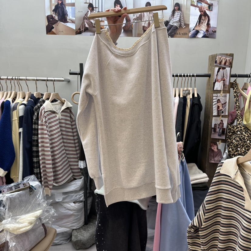 STICK WITH東大門㊣代購女裝新款休閑時尚真品人氣衛衣露肩STICK WITH衛衣圖色2