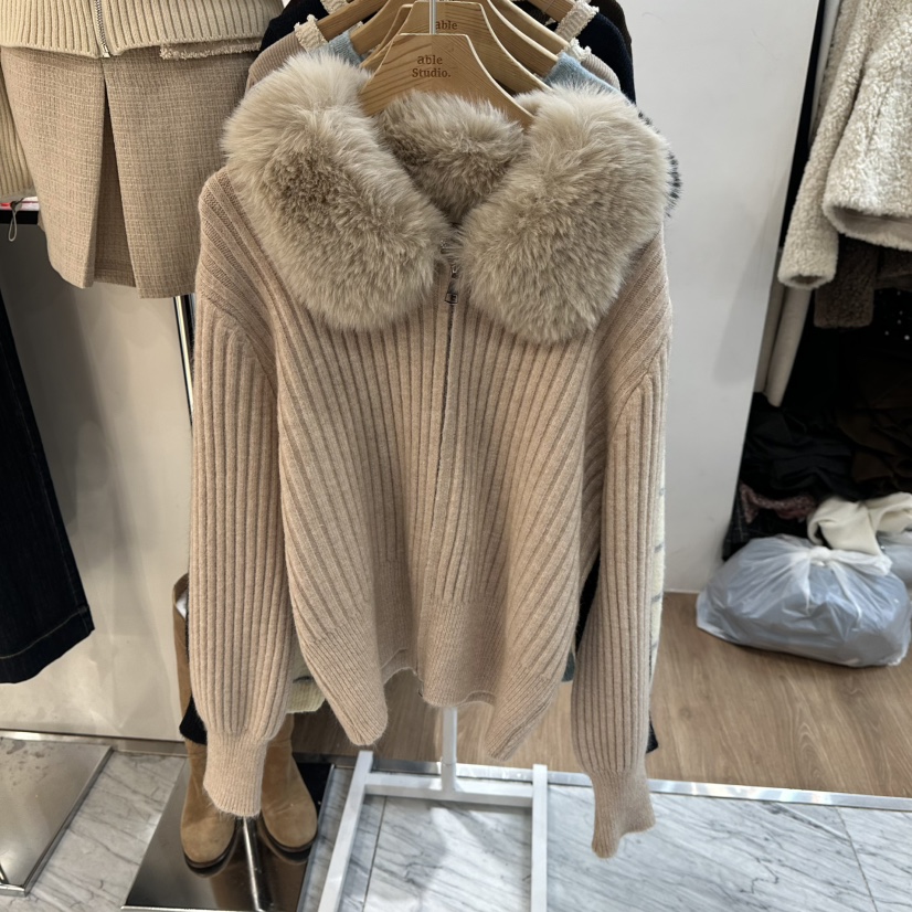 ABLESTUDIO韓國代購㊣女裝新款熱賣休閑真品25秋冬針織衫貂皮ABLESTUDIO針織衫圖色1