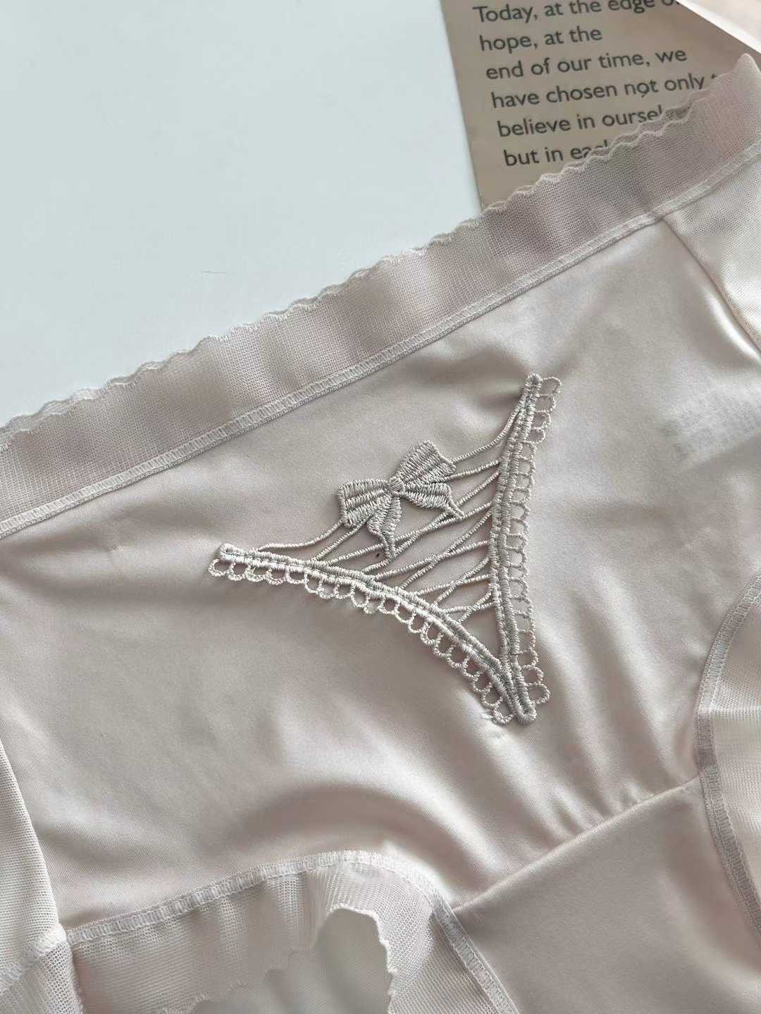 VICTORIA-P韓國代購㊣女裝新款25秋冬推薦職業人氣熱賣內褲VICTORIA內褲