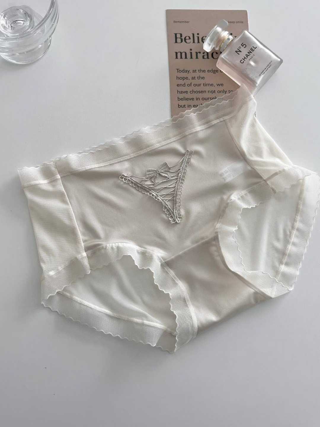 VICTORIA-P韓國代購㊣女裝新款25秋冬推薦職業人氣熱賣內褲VICTORIA內褲圖色1