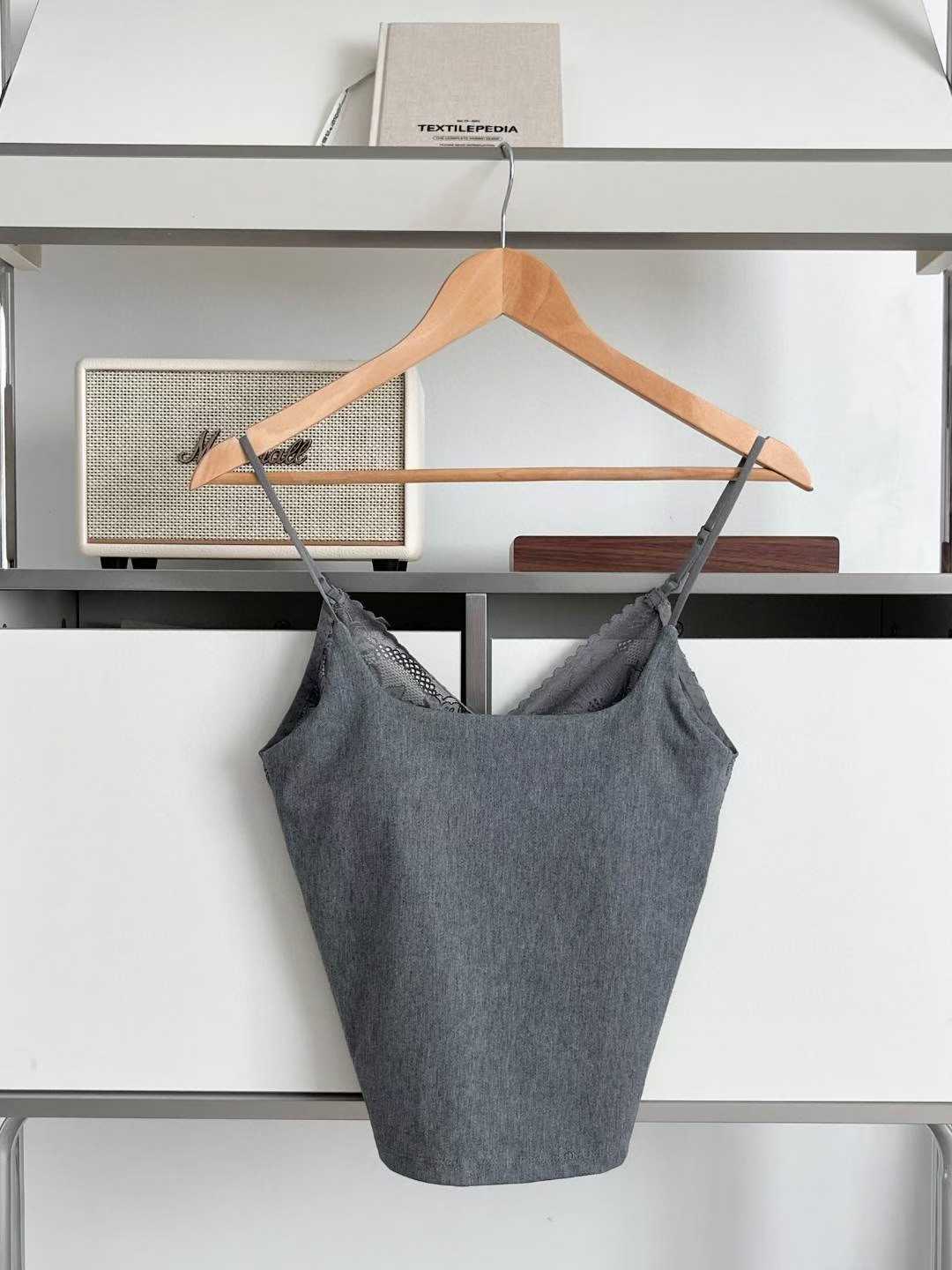 VICTORIA-P韓國代購㊣女士新品推薦休閑人氣真品時尚吊帶背心VICTORIA吊帶/背心圖色2