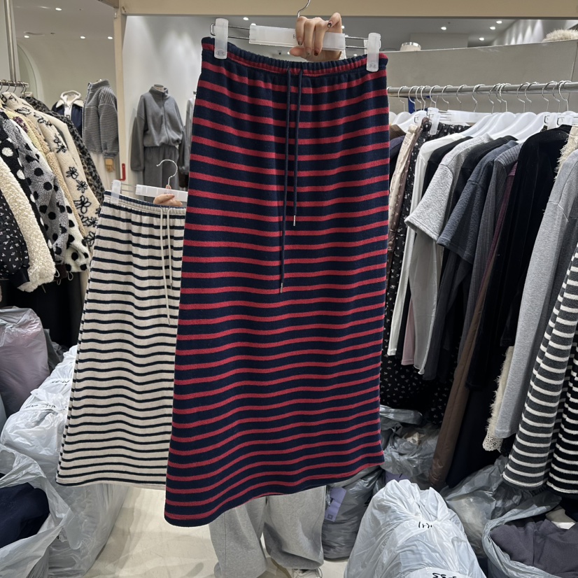 BENE韓國代購㊣女裝新款休閑熱賣推薦職業25秋冬時尚人氣長裙BENE長裙圖色2