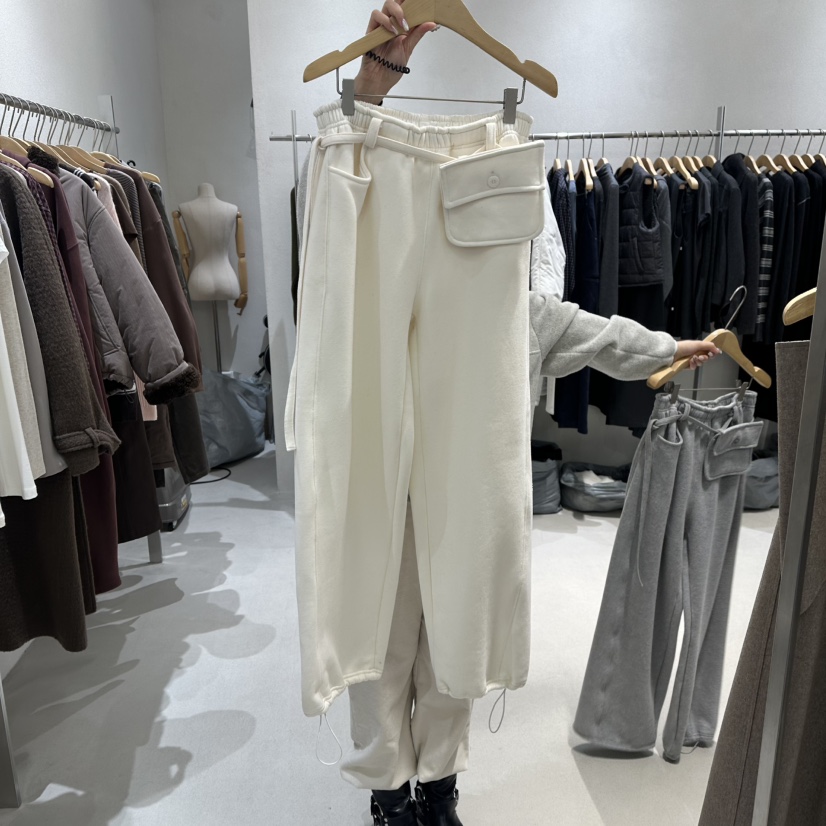 OVU東大門㊣直郵女士新品真品時尚休閑人氣熱賣休閑褲口袋加絨OVU休閑褲圖色1