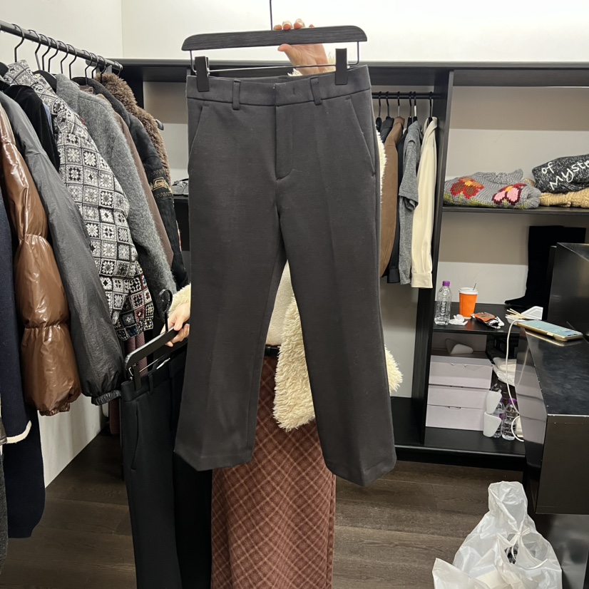 UNANSWERED-MYSTERY東大門㊣代購女士新款休閑真品休閑褲加絨UNANSWERED-MYSTERY休閑褲圖色2