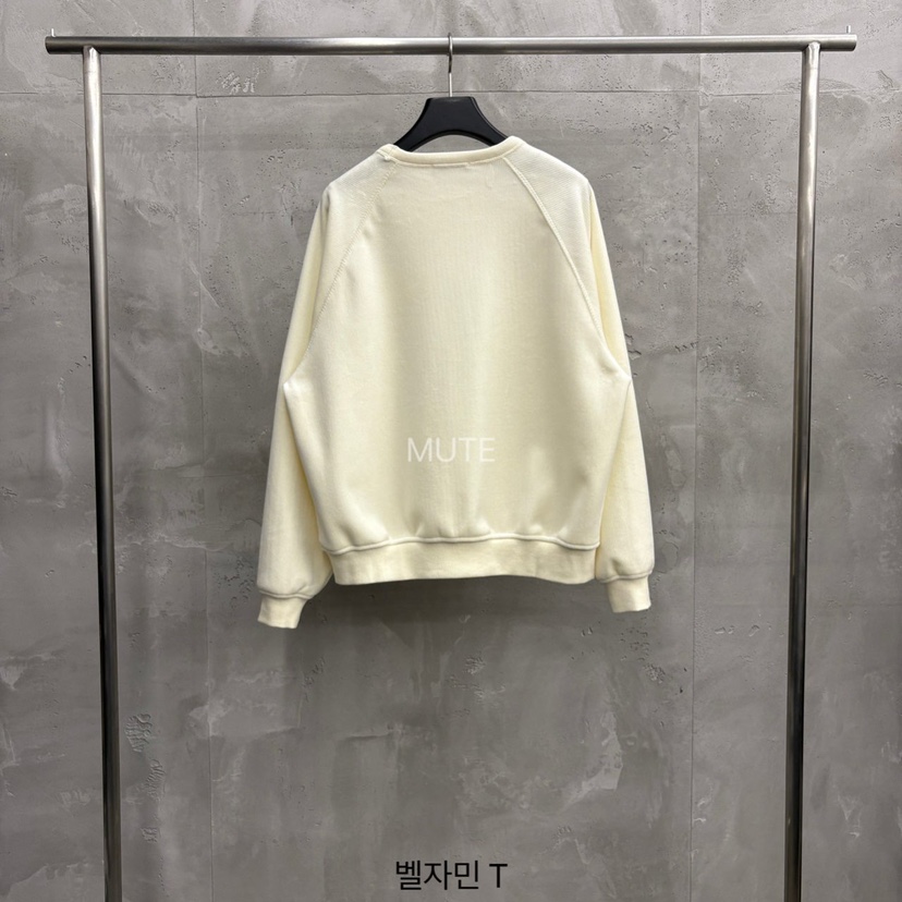 MUTE-P東大門㊣直郵女士新款職業休閑熱賣真品時尚人氣衛衣MUTE衛衣