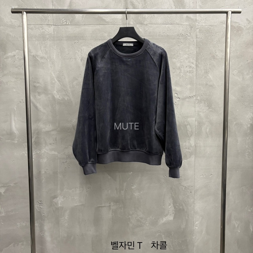 MUTE-P東大門㊣直郵女士新款職業休閑熱賣真品時尚人氣衛衣MUTE衛衣圖色3墨色