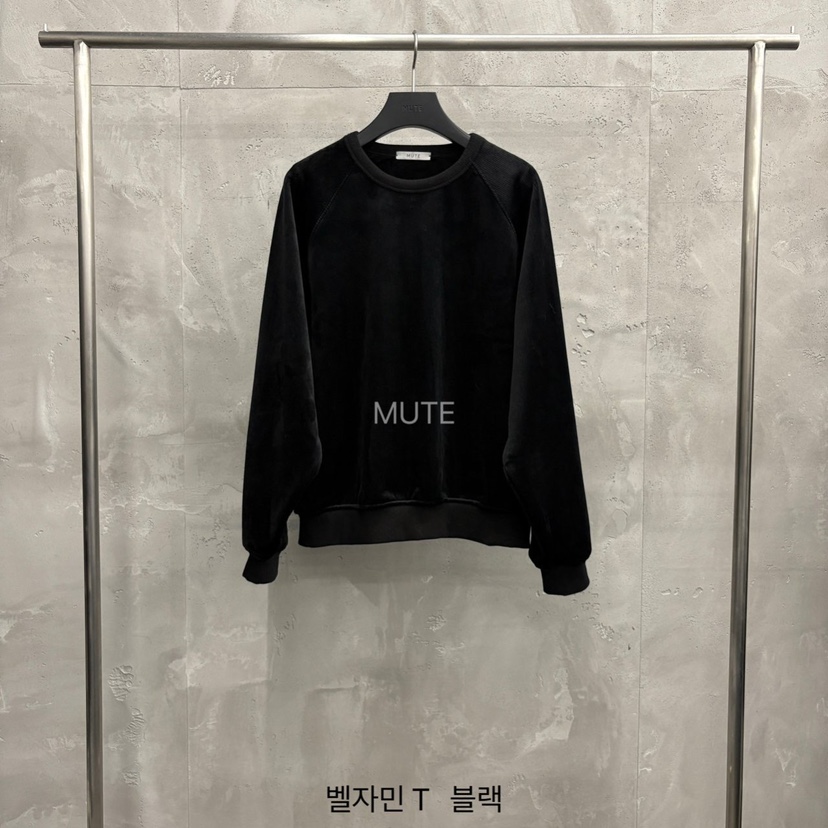 MUTE-P東大門㊣直郵女士新款職業休閑熱賣真品時尚人氣衛衣MUTE衛衣圖色4黑色