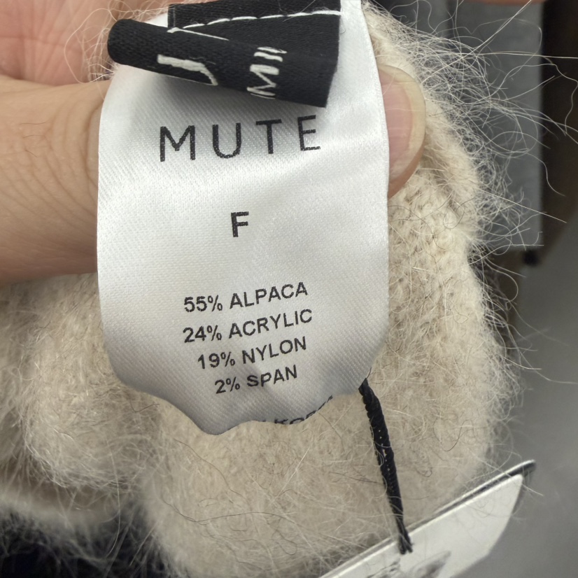 MUTE-P韓國直郵㊣女裝新款休閑熱賣職業人氣真品針織衫羊駝MUTE針織衫