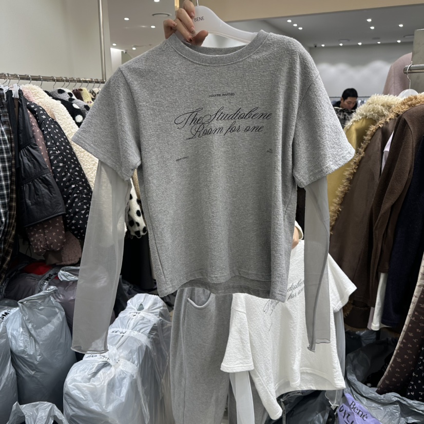 BENE韓國代購㊣女士新款熱賣25秋冬真品時尚休閑長袖T恤假兩件BENE長袖T恤圖色2