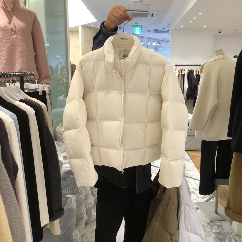 ALMOND東大門㊣代購女裝新品熱賣真品25秋冬推薦短款羽絨服絨ALMOND短款羽絨服圖色2