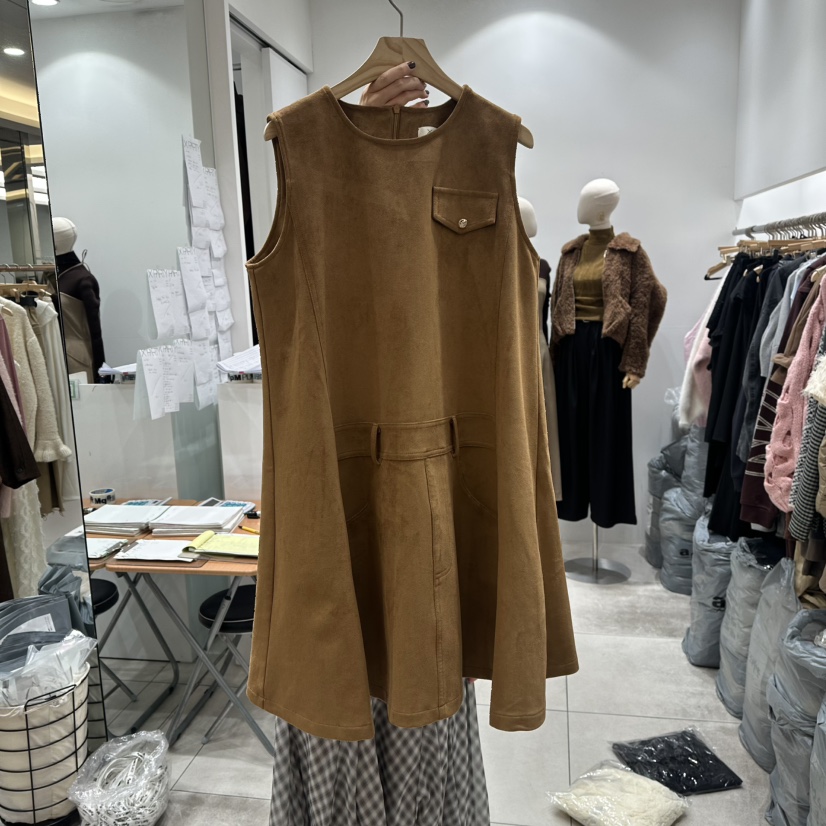 XPARTY東大門㊣代購女裝新品職業熱賣25秋冬時尚連衣裙絨面革XPARTY連衣裙圖色1