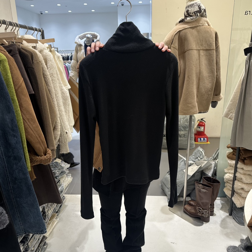 AURA東大門㊣直郵女士新款熱賣人氣休閑職業真品長袖T恤高領Au ra長袖T恤