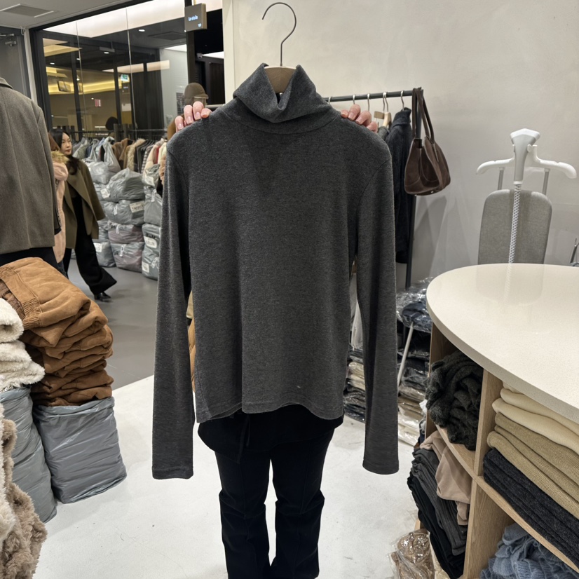 AURA東大門㊣直郵女士新款熱賣人氣休閑職業真品長袖T恤高領Au ra長袖T恤圖色2灰色