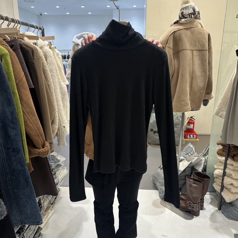 AURA東大門㊣直郵女士新款熱賣人氣休閑職業真品長袖T恤高領Au ra長袖T恤圖色3黑色