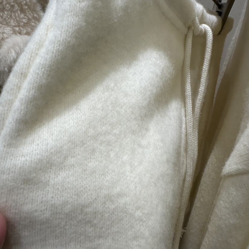 AURA韓國直郵㊣女裝新品職業人氣熱賣真品時尚25秋冬短褲羊毛Au ra短褲