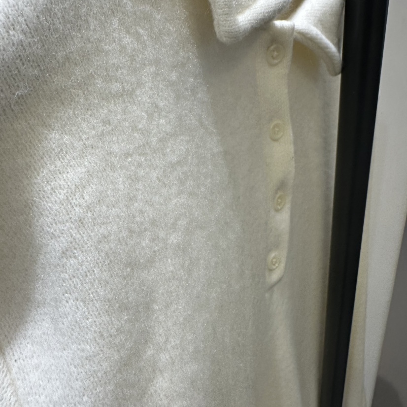 AURA韓國直郵㊣女士新款休閑熱賣職業真品25秋冬針織衫羊毛紐扣Au ra針織衫