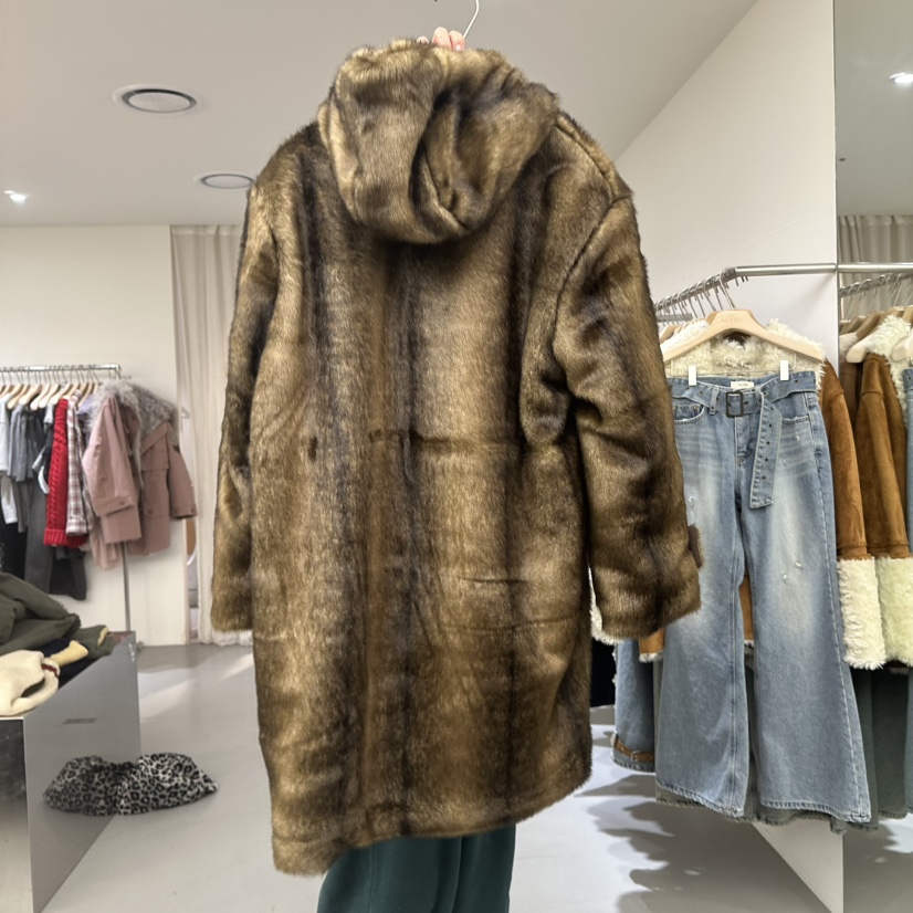 VAULT東大門㊣實拍女士新品真品熱賣時尚職業推薦中長款大衣VAULT中長款大衣