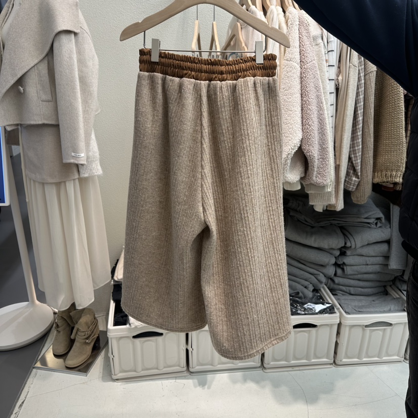 HUMMING BIRD東大門㊣直郵女裝新品推薦時尚熱賣真品短褲麂皮HUMMING BIRD短褲