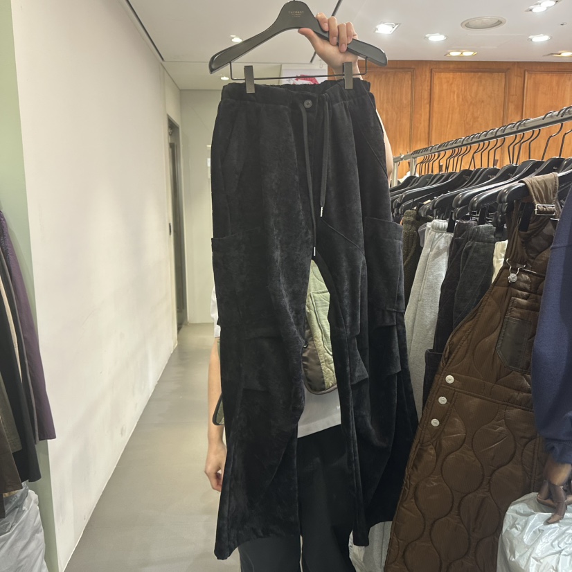 GARMENT-P韓國直郵㊣女裝新品時尚真品職業休閑休閑褲天鵝絨GARMENT休閑褲圖色4黑色
