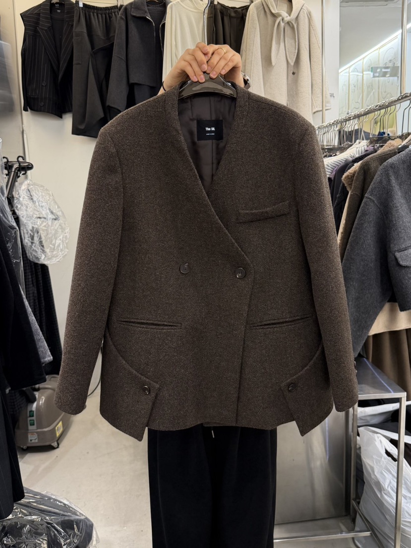 THE SIL韓國代購㊣女士新品職業時尚熱賣真品短款大衣抓絨THE SIL/1 2ILLY短款大衣圖色2