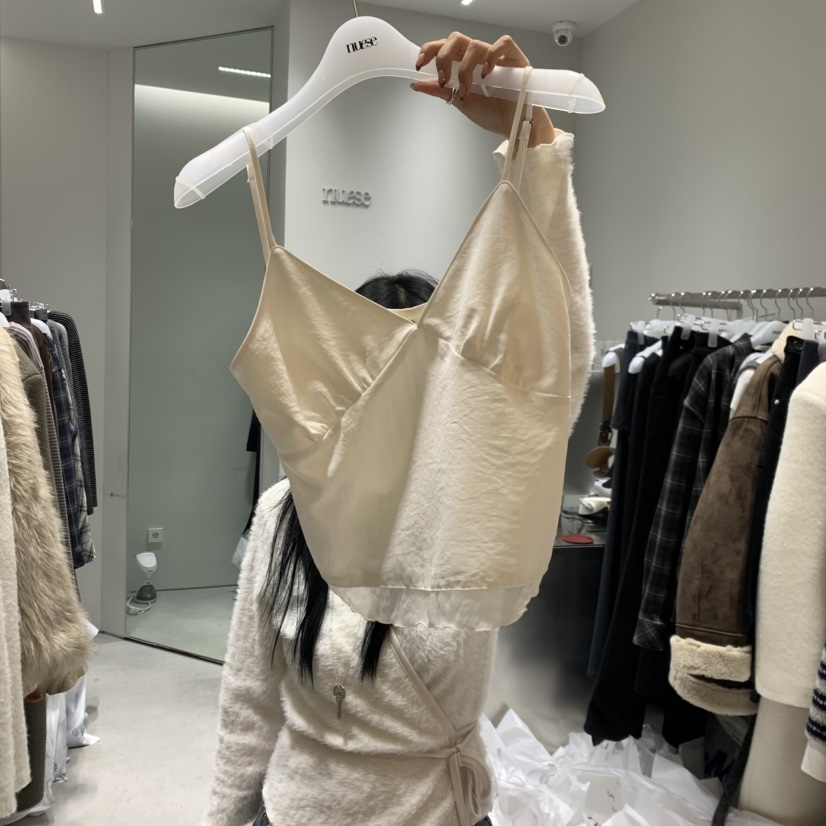 NUESE東大門㊣代購女士新品25秋冬推薦時尚職業熱賣吊帶背心NUESE吊帶/背心圖色2