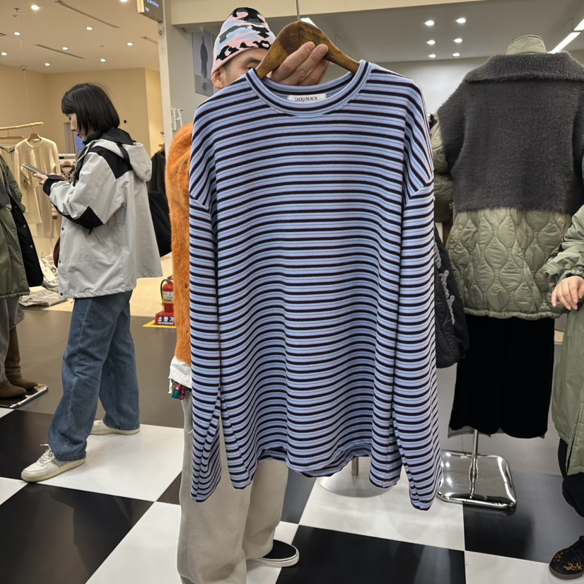 LADYBLACK東大門㊣直郵女士新款推薦真品熱賣職業25秋冬長袖T恤LADYBLACK長袖T恤圖色2