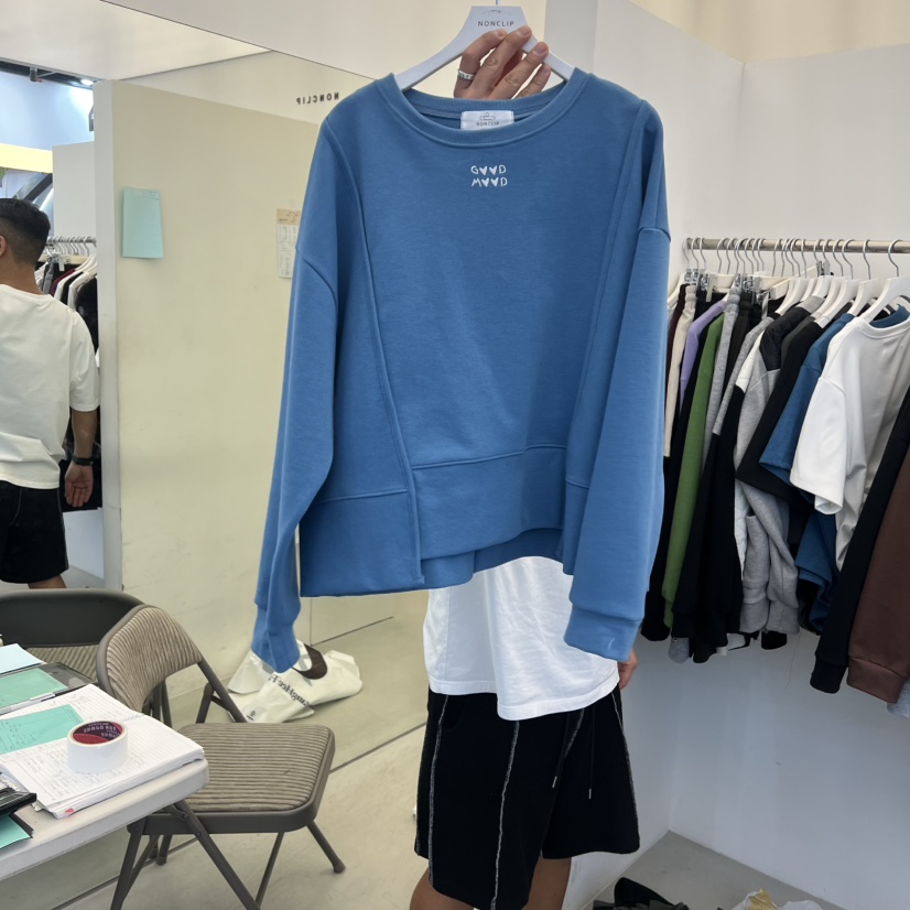 NON CLIP韓國直郵㊣女裝新款人氣25秋冬時尚休閑熱賣衛衣刺繡NON CLIP衛衣圖色1