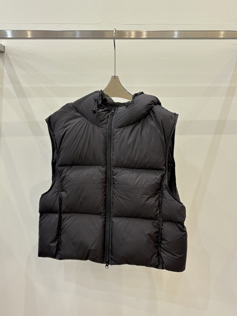 CICI東大門㊣代購女裝新款推薦真品熱賣休閑職業25秋冬馬甲絨Ci Ci馬甲圖色2