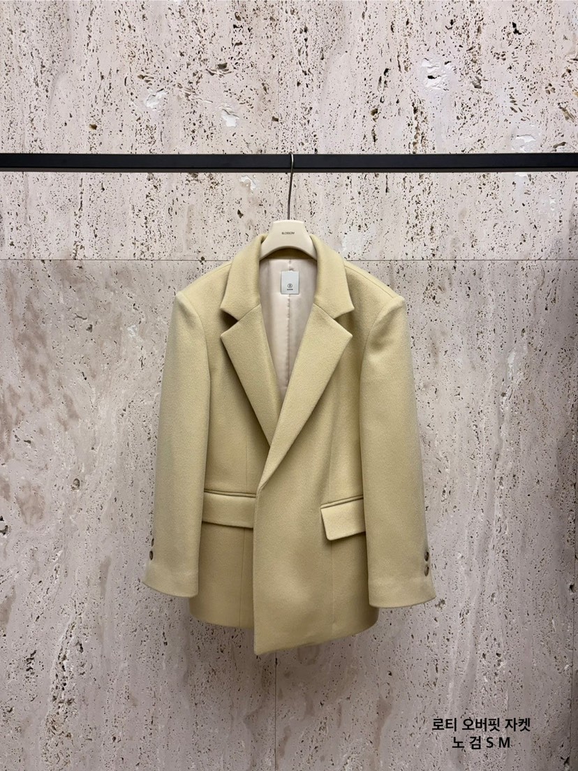 BLOSSOM韓國直郵㊣女士新款25秋冬時尚職業熱賣真品夾克含腰帶BLOSSOM夾克