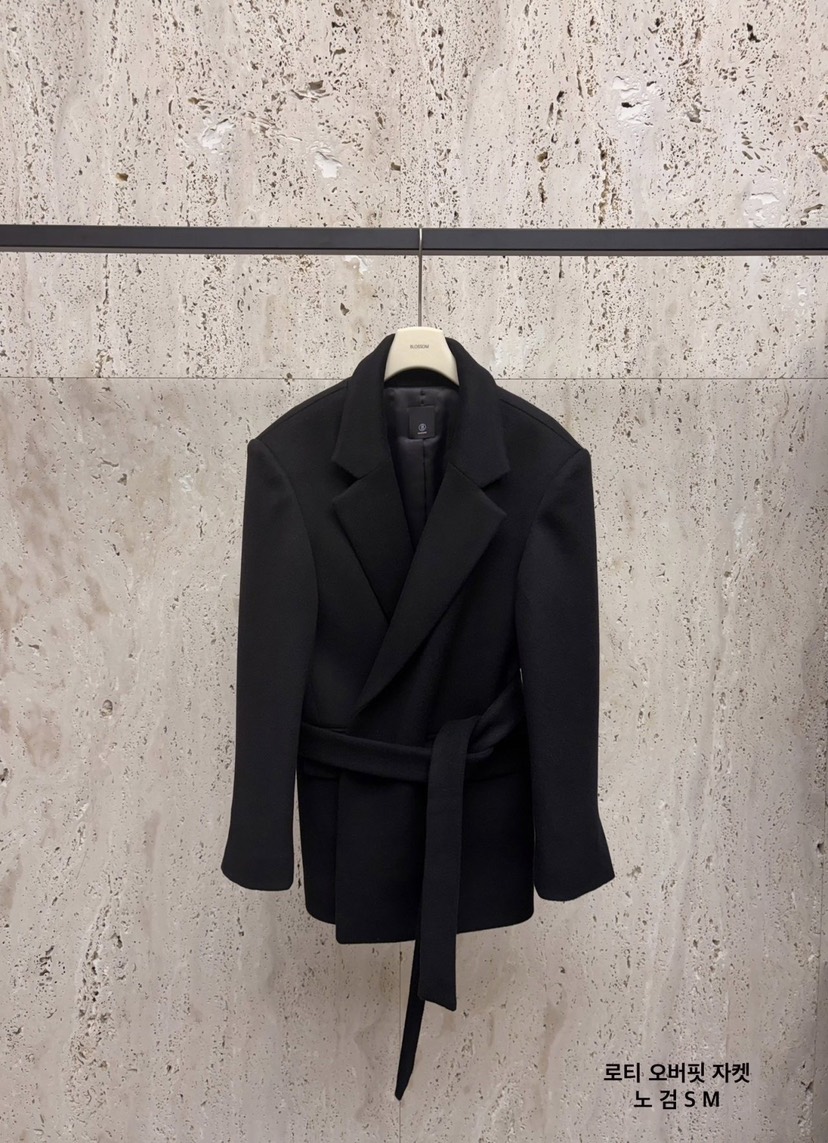 BLOSSOM韓國直郵㊣女士新款25秋冬時尚職業熱賣真品夾克含腰帶BLOSSOM夾克圖色2