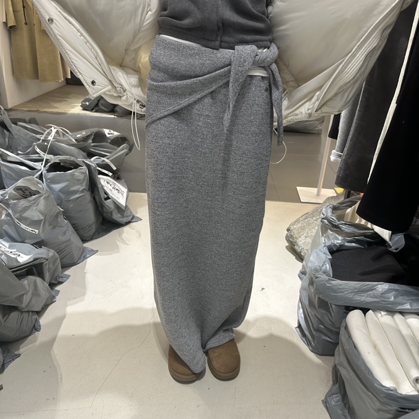 MOMENT韓國代購㊣女士新品職業真品休閑推薦熱賣人氣時尚長裙MOMENT/RECOVER長裙圖色2