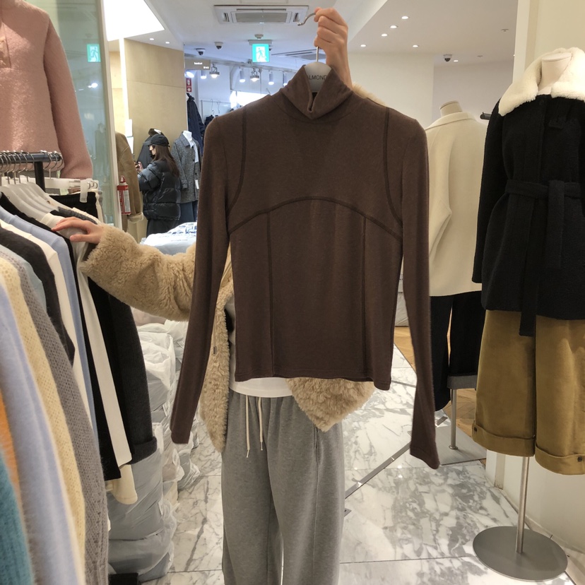 ALMOND韓國直郵㊣女士新品職業休閑推薦熱賣25秋冬時尚長袖T恤ALMOND長袖T恤圖色2