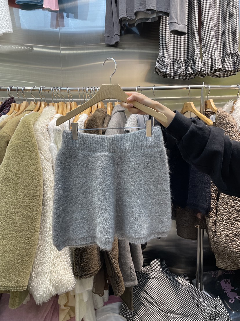 MENDL S東大門㊣直郵女裝新品真品熱賣25秋冬時尚人氣短褲MENDL S短褲