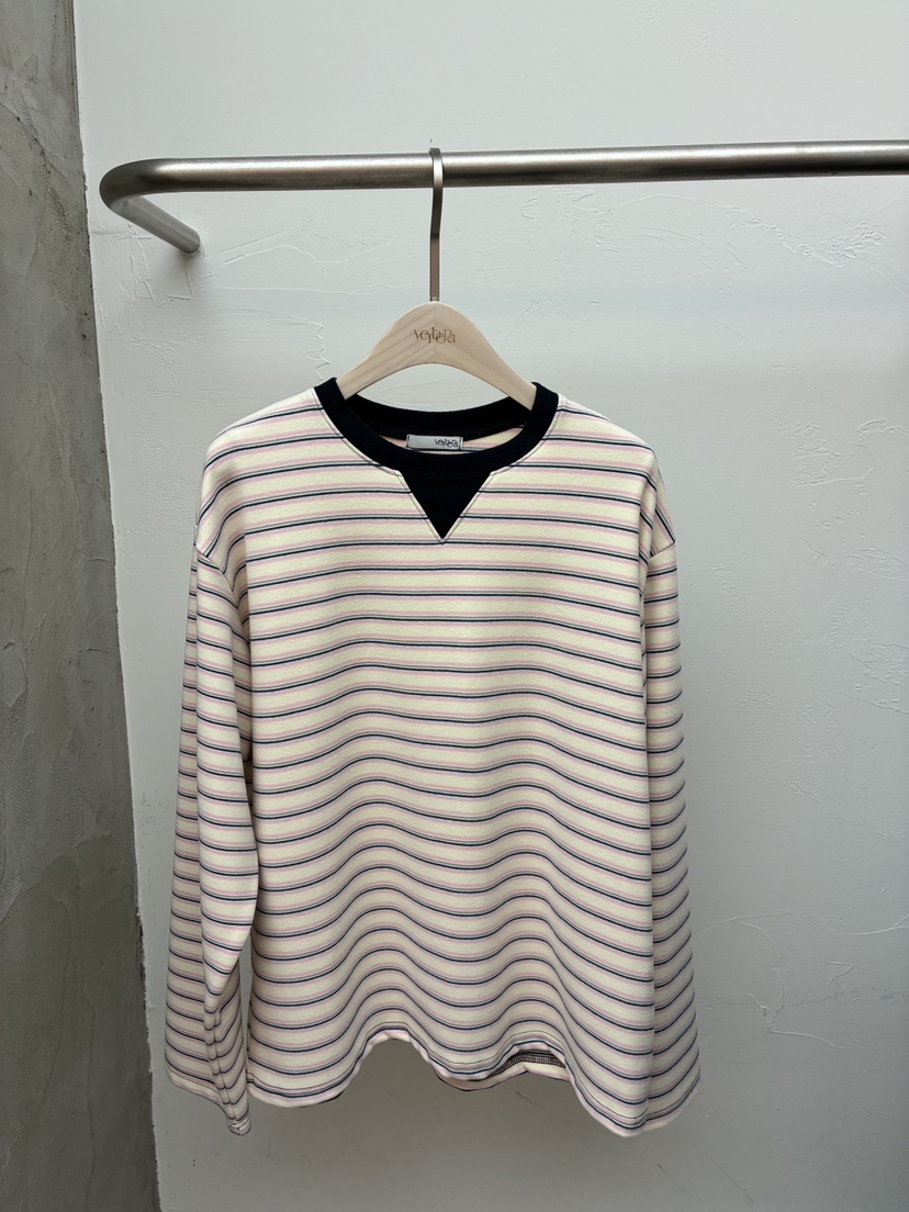 Verbena東大門㊣代購女士新款時尚職業熱賣推薦人氣長袖T恤Verbena長袖T恤圖色3