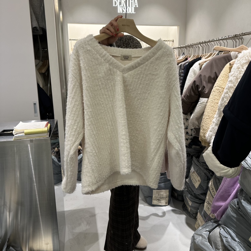 BERTHA東大門㊣直郵女士新品時尚真品職業25秋冬人氣熱賣衛衣BERTHA衛衣圖色3