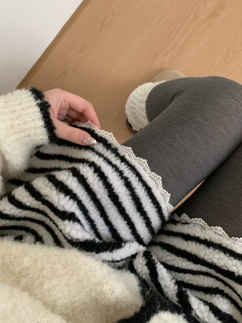 SYMBOL韓國代購㊣女裝新品25秋冬時尚熱賣真品人氣短褲羊毛SYMBOL短褲