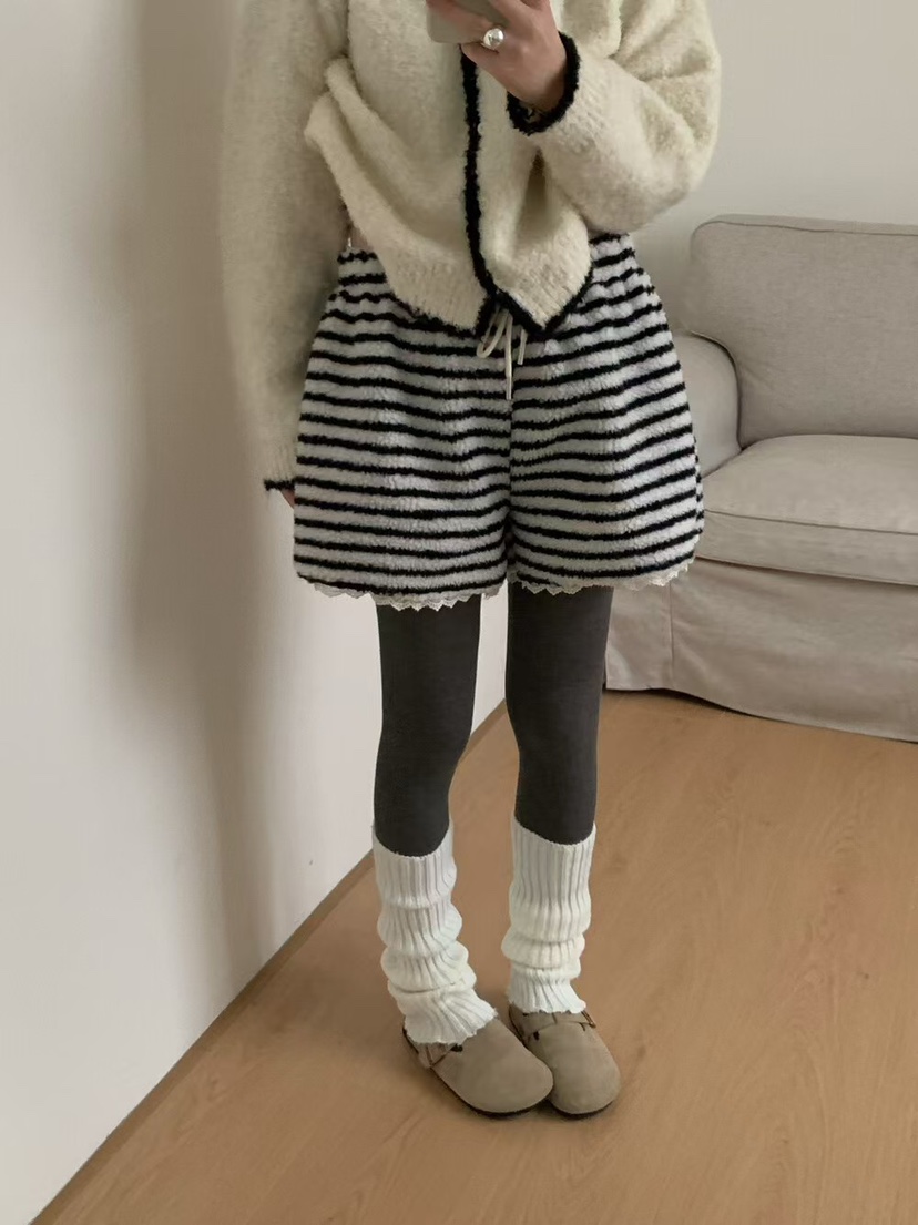 SYMBOL韓國代購㊣女裝新品25秋冬時尚熱賣真品人氣短褲羊毛SYMBOL短褲