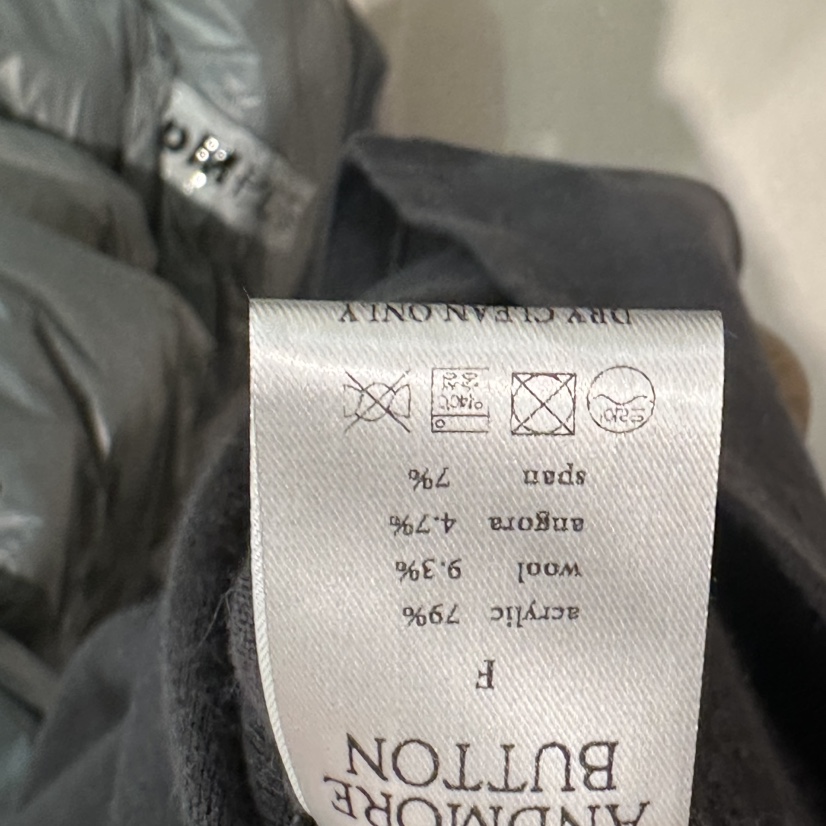 ANDMORE BUTTON東大門㊣代購女裝新款25秋冬吊帶背心安哥拉ANDMORE BUTTON吊帶/背心