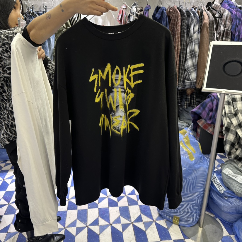 AMOUR東大門㊣直郵女裝新品休閑熱賣真品時尚職業25秋冬長袖T恤AMOUR長袖T恤圖色2